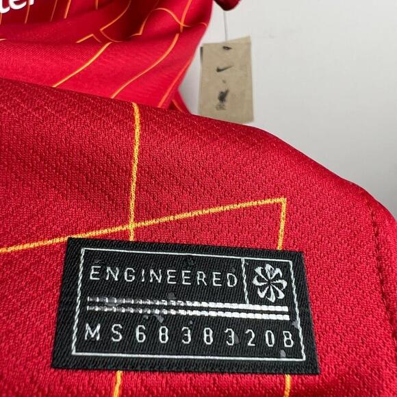 Nike Liverpool FC 2024 Women’s Home Jersey Red Size XL FN8987-688 New w/ Tags - Picture 6 of 8
